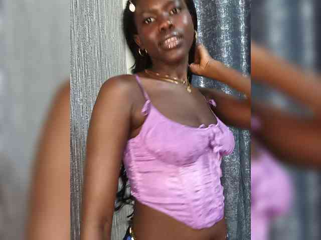 Keysha-117 webcam
