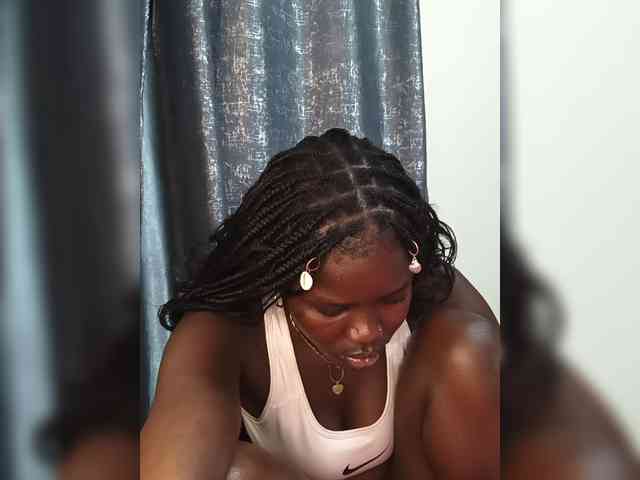 Keysha-117 webcam