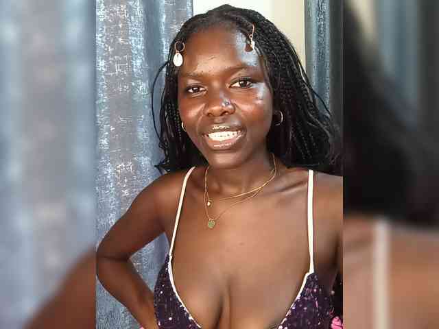 Keysha-117 webcam