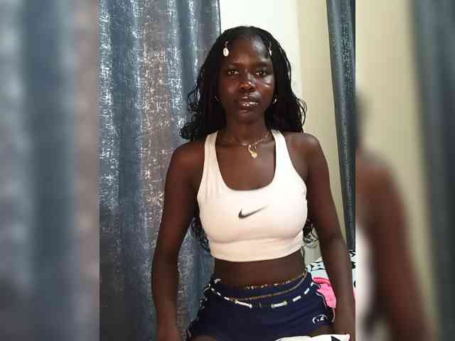 Keysha-117 webcam