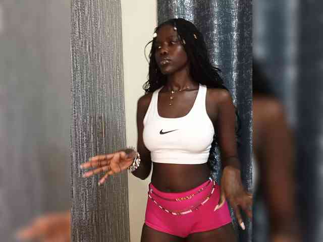 Keysha-117 webcam