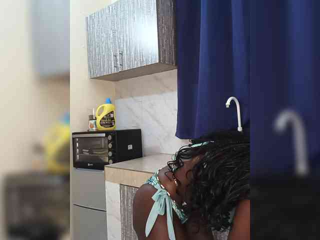 Keysha-117 webcam