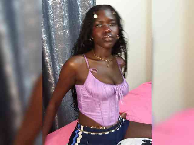 Keysha-117 webcam