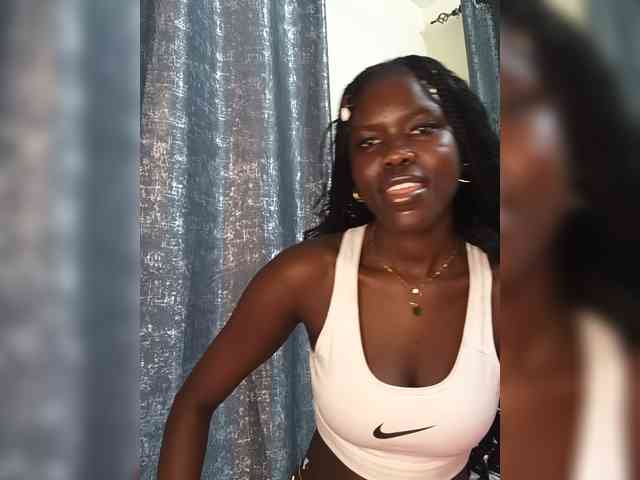 Keysha-117 webcam