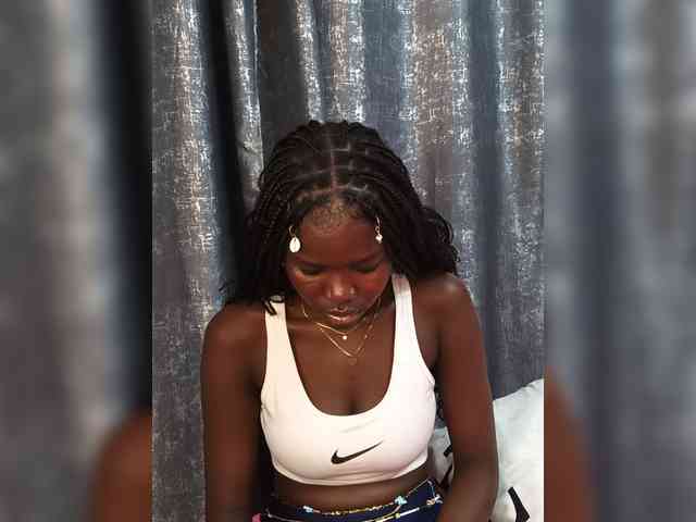 Keysha-117 webcam