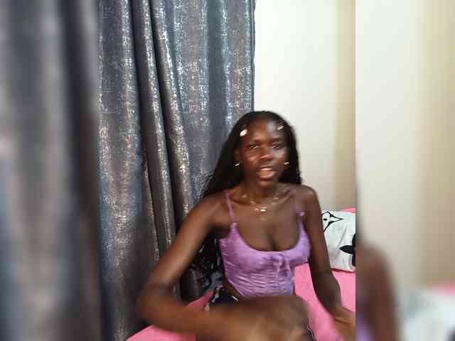 Keysha-117 webcam