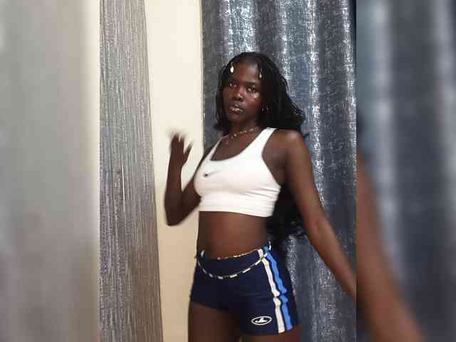 Keysha-117 webcam