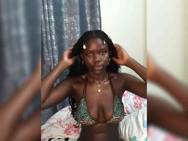 Keysha-117 webcam