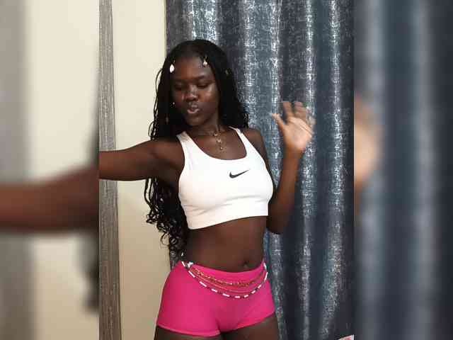 Keysha-117 webcam