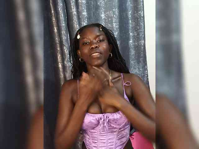 Keysha-117 webcam