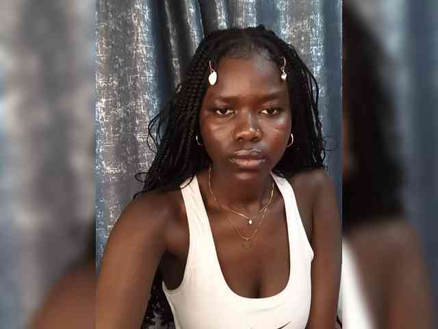 Keysha-117 webcam