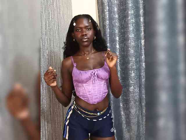 Keysha-117 webcam