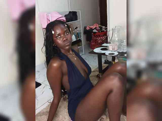 Keysha-117 webcam