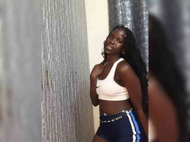 Keysha-117 webcam