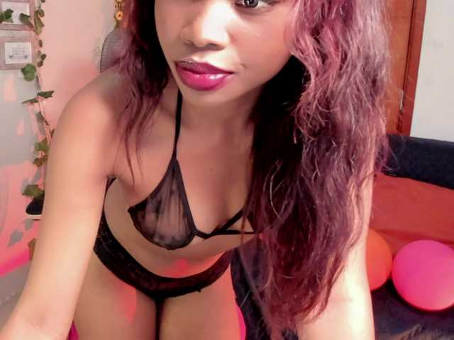 Alexa-Davis live cam on BongaCams