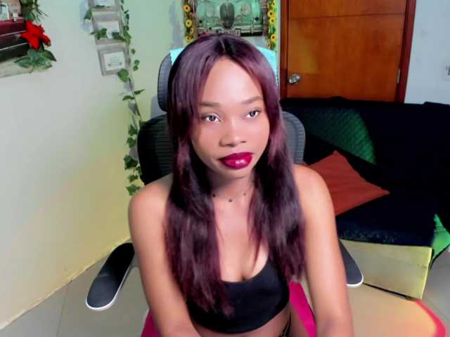 Alexa-Davis webcam