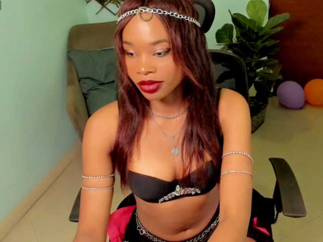 Alexa-Davis live cam on BongaCams