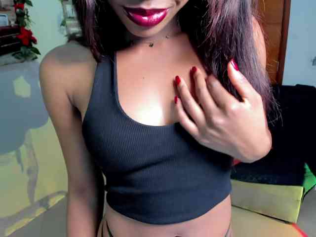 Alexa-Davis webcam
