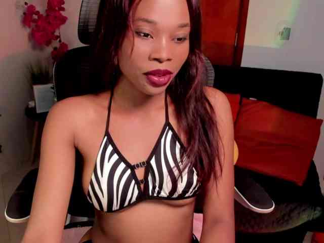 Alexa-Davis webcam
