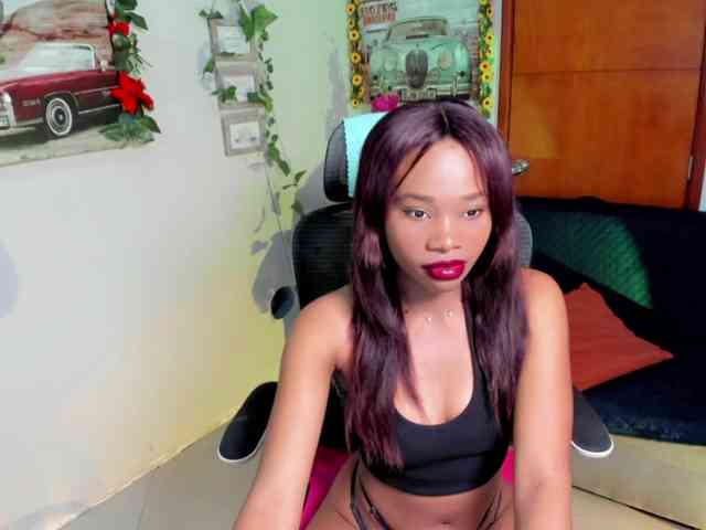 Alexa-Davis webcam