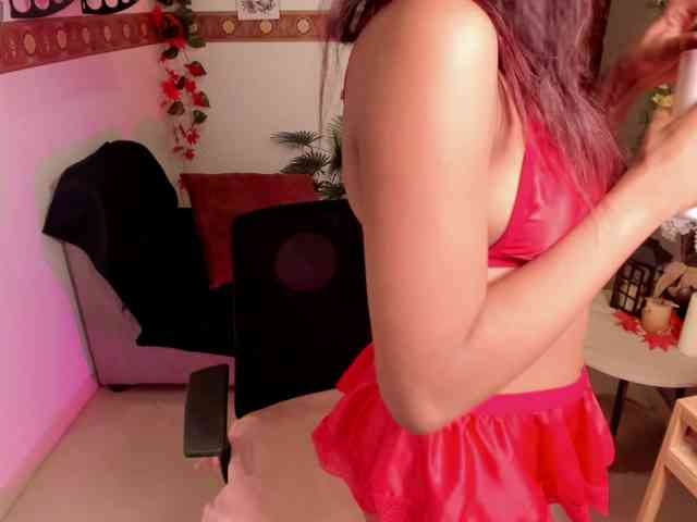 Alexa-Davis webcam