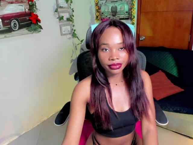 Alexa-Davis webcam