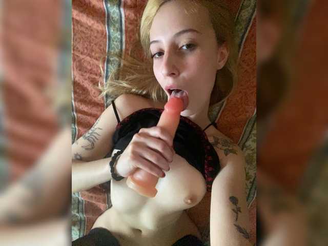 Thesweety Nude Live Sex Shows