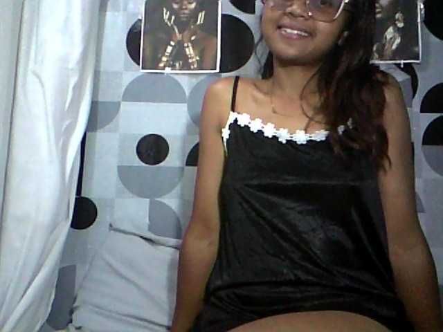 HotGirlsX live cam on BongaCams