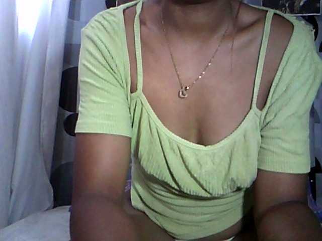 HotGirlsX live cam on BongaCams