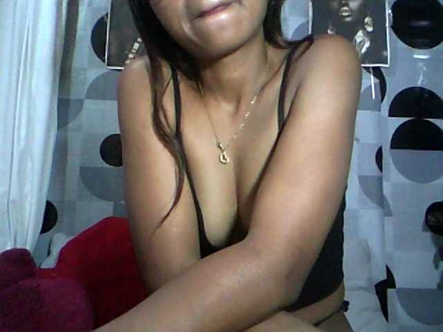 HotGirlsX live cam on BongaCams