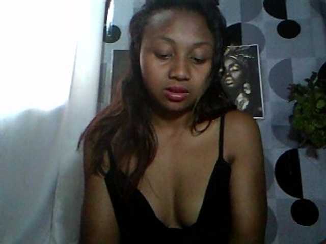 HotGirlsX live cam on BongaCams