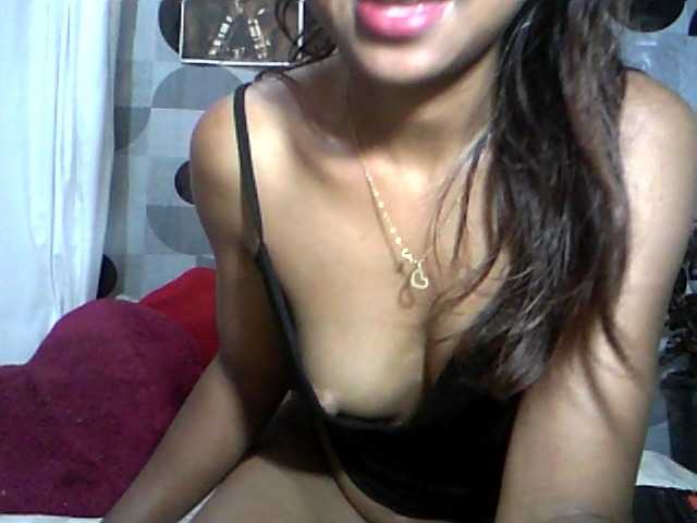 HotGirlsX live cam on BongaCams
