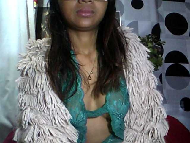 HotGirlsX live cam on BongaCams