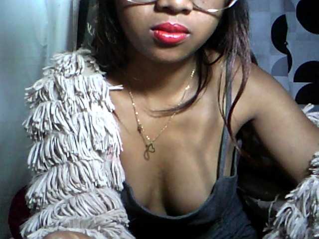 Camgirl HotGirlsX sur Bongacams