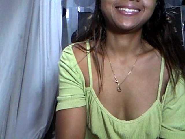 HotGirlsX live cam preview