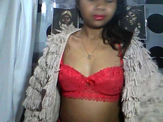 HotGirlsX, en vivo ahora en BongaCams