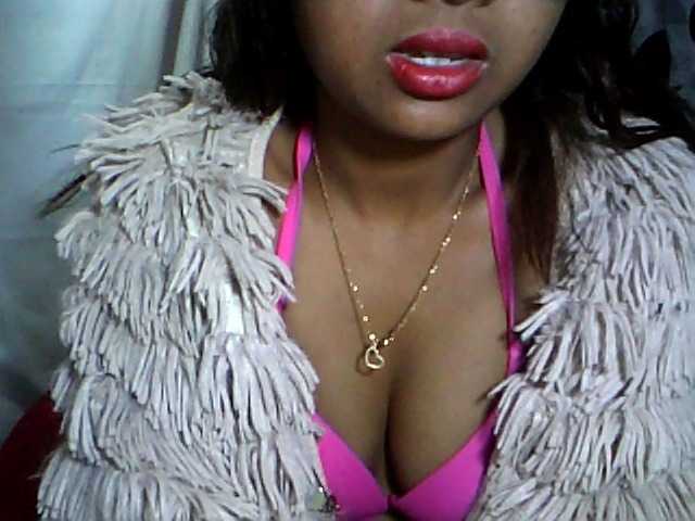 HotGirlsX live cam on BongaCams