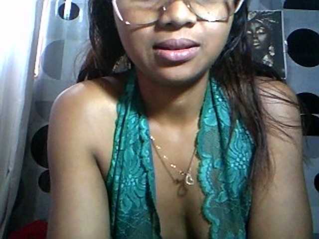 HotGirlsX live cam on BongaCams