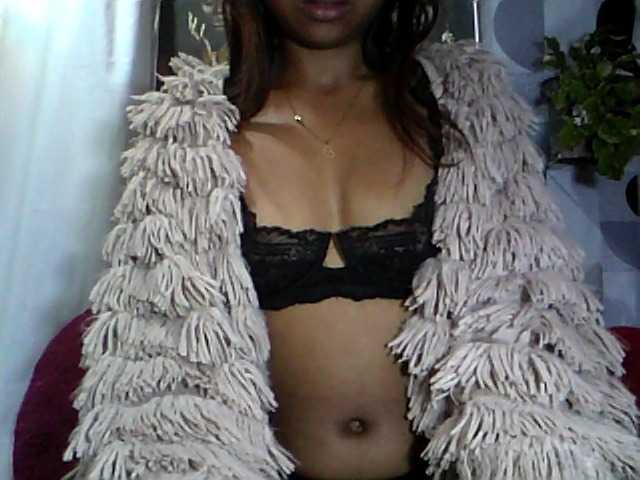 HotGirlsX live cam on BongaCams