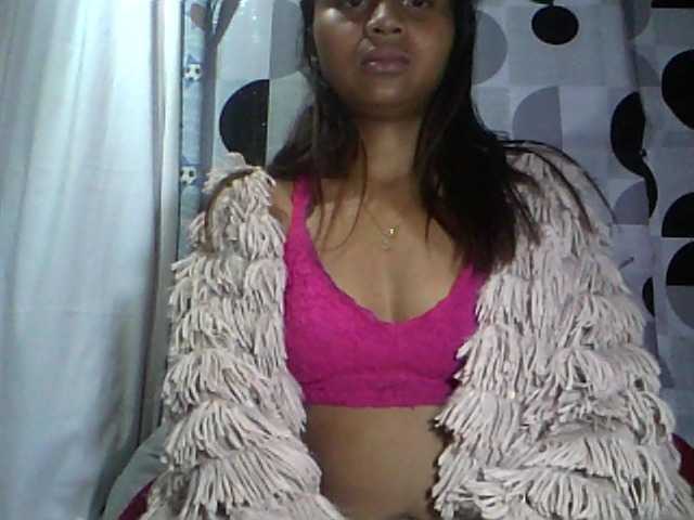 HotGirlsX, modèle sur Bongacams