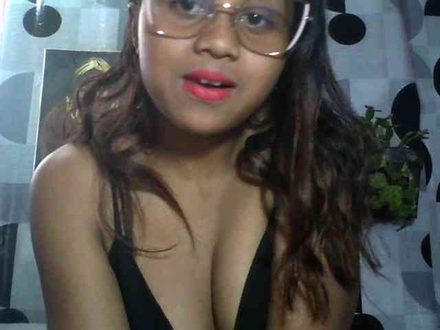 Modèle: HotGirlsX