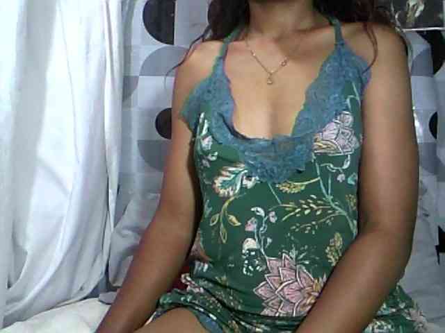 Model: HotGirlsX