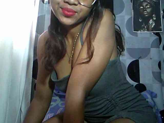 Model: HotGirlsX