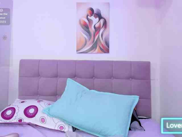 Loana-wish webcam