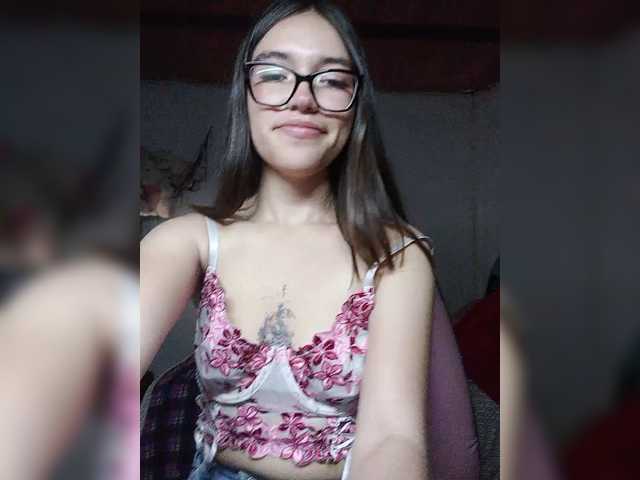 silentgirl live cam on BongaCams