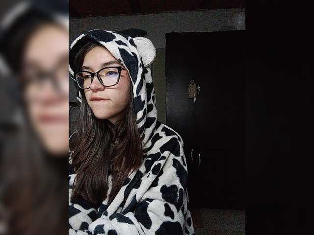 silentgirl live cam on BongaCams