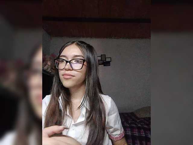 silentgirl live cam on BongaCams
