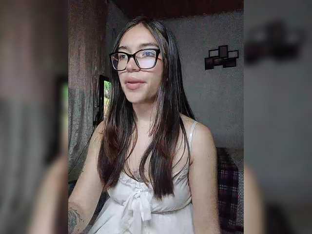 silentgirl live cam on BongaCams