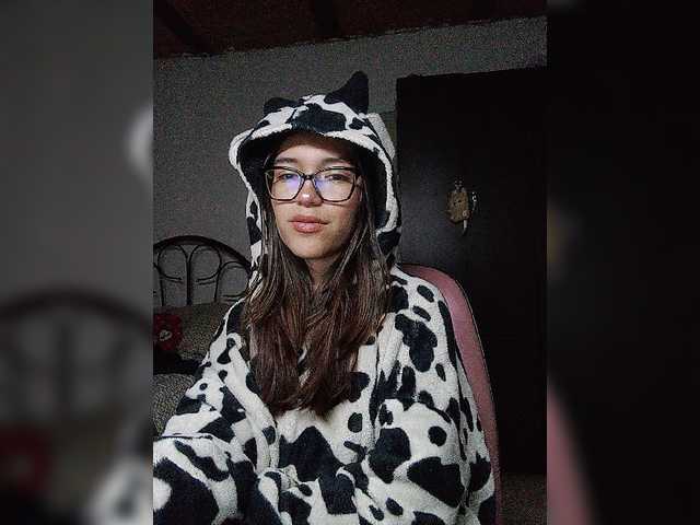 silentgirl live cam on BongaCams