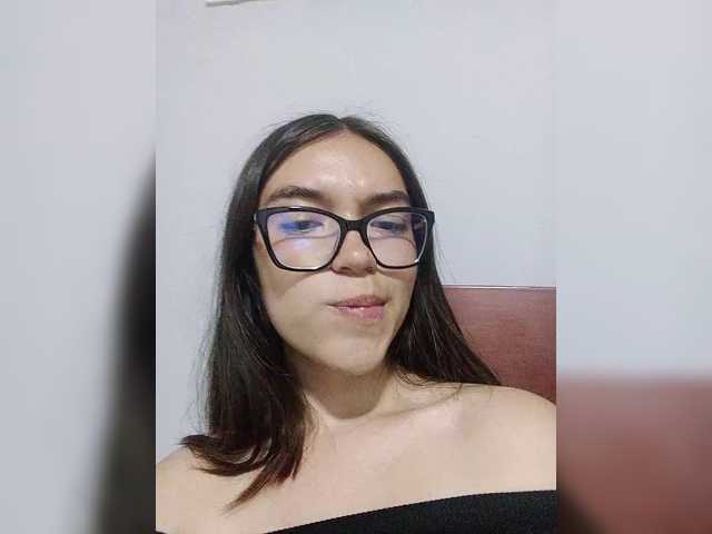 silentgirl live cam on BongaCams